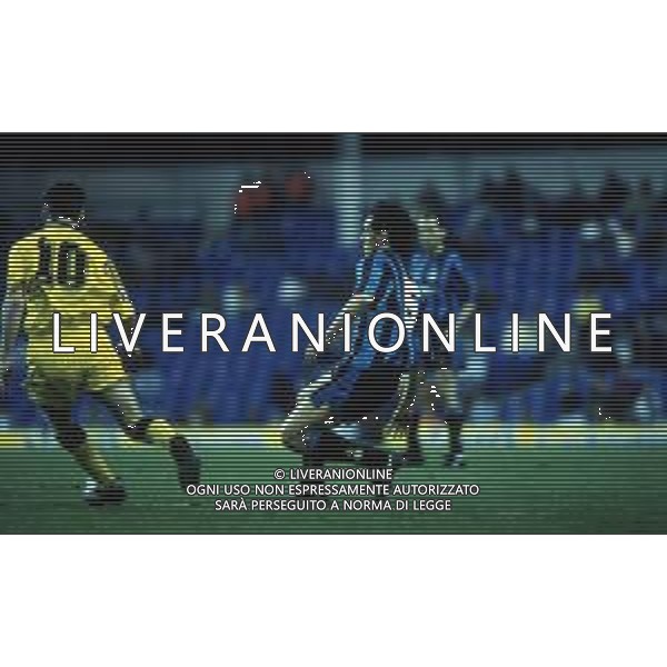DIAP-RETROSPETTIVA STEFANO ROSSINI CALCIATORE NELLA FOTO STEFANO ROSSINI CON LA MAGLIA DELL\'INTER AG ALDO LIVERANI SAS