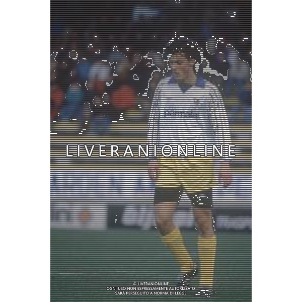 DIAP-RETROSPETTIVA STEFANO ROSSINI CALCIATORE NELLA FOTO STEFANO ROSSINI CON LA MAGLIA DEL PARMA CALCIO AG ALDO LIVERANI SAS