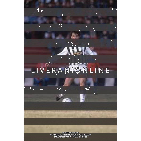 DIAP-RETROSPETTIVA STEFANO ROSSINI CALCIATORE NELLA FOTO STEFANO ROSSINI CON LA MAGLIA DELL\'UDINESE CALCIO AG ALDO LIVERANI SAS