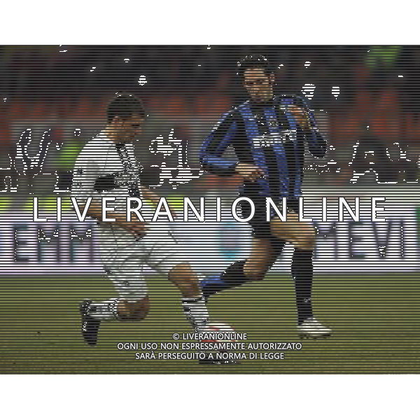 Milano 12/01/2006 coppa italia tim 2005/06 inter-parma 0:0 nella foto materazzi e ruopolo ph marco luzzani/ag aldo liverani s.a.s.