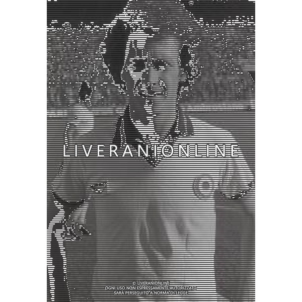 NEG-RETROSPETTIVA PAUO ROBERTO FALACO CALCIATORE NELA FOTO PAULO ROBERTO FALCAO CON LA MAGLIA DELLA ROMA CALCIO NELL\'ANNO 1980-1981 AG ALDO LIVERANI SAS