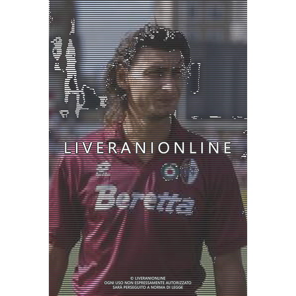 DIAP-RETROSPETTIVA ANDREA SILENZI CALCIATORE NELLA FOTO ANDREA SILENZI CON LA MAGLIA DEL TORINO CALCIO AG ALDO LIVERANI SAS
