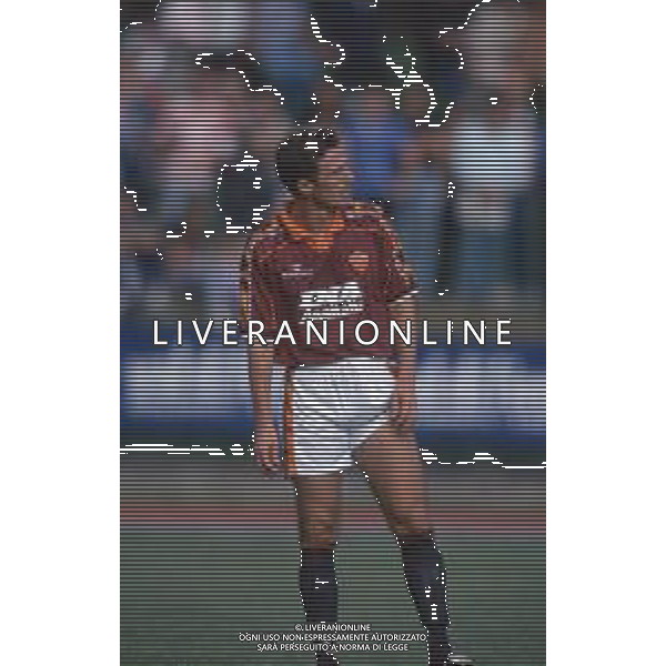 DIAP-RETROSPETTIVA EUSEBIO DI FRANCESCO CALCIATORE NELLA FOTO EUSEBIO DI FRANCESCO CON LA MAGLIA DELLA ROMA CALCIO AG ALDO LIVERANI SAS