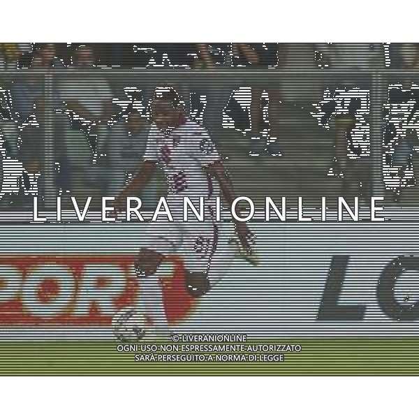 Adrien Tameze of Torino FC play the ball during Hellas Verona FC vs Torino FC , 5° Serie A Enilive 2024-25 game at Marcantonio Bentegodi Stadium in Verona (VR), Italy, on September 20, 2024. (Photo by Davide Casentini)/AGENZIA ALDO LIVERANI SAS