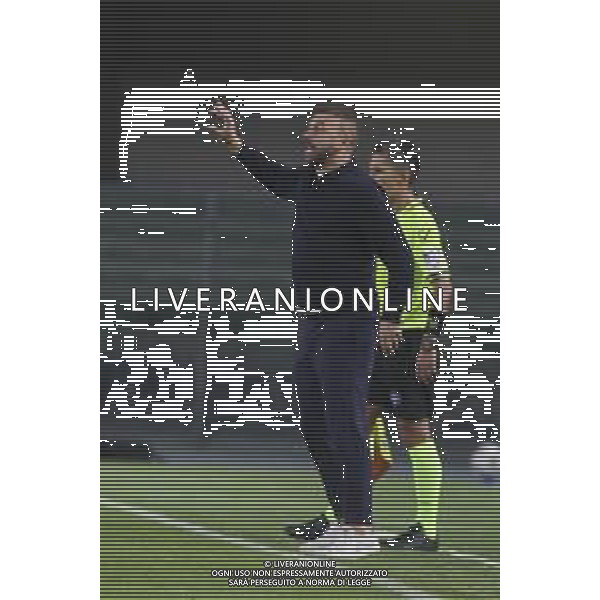 Paolo Zanetti Head Coach of Hellas Verona FC gestures during Hellas Verona FC vs Torino FC , 5° Serie A Enilive 2024-25 game at Marcantonio Bentegodi Stadium in Verona (VR), Italy, on September 20, 2024. (Photo by Davide Casentini)/AGENZIA ALDO LIVERANI SAS