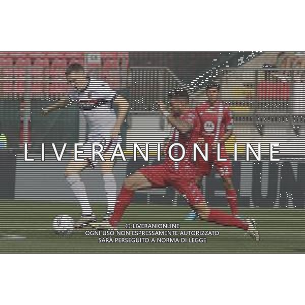 Pedro Pereira of AC Monza competes for the ball with Michel Aebischer of Bologna FC during AC Monza vs Bologna BFC, 5° Serie A Enilive 2024-25 game at U-Power stadium in Monza (MB), Italy, on September 22, 2024. (Photo by Davide Casentini)/AGENZIA ALDO LIVERANI SAS