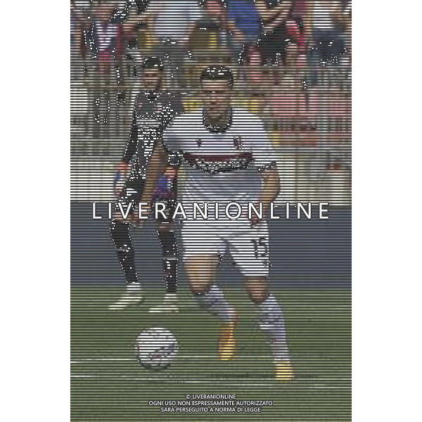 Nicolo’ Casale of Bologna FC during AC Monza vs Bologna BFC, 5° Serie A Enilive 2024-25 game at U-Power stadium in Monza (MB), Italy, on September 22, 2024. (Photo by Davide Casentini)/AGENZIA ALDO LIVERANI SAS
