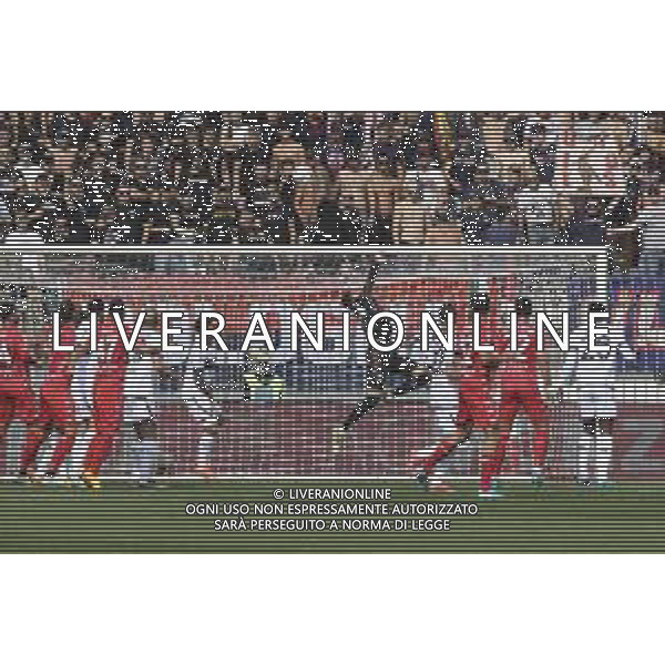 Federico Ravaglia of Bologna FC. makes a save during AC Monza vs Bologna BFC, 5° Serie A Enilive 2024-25 game at U-Power stadium in Monza (MB), Italy, on September 22, 2024. (Photo by Davide Casentini)/AGENZIA ALDO LIVERANI SAS