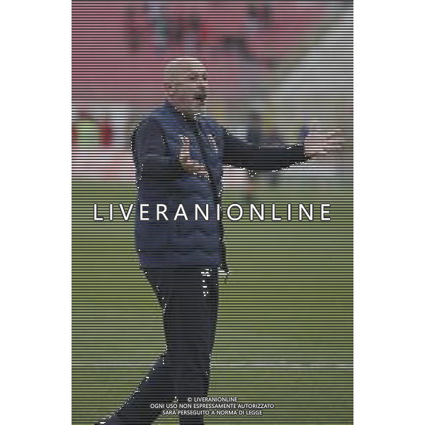 Vincenzo Italiano Head Coach of Bologna FC celebrate the victory at the end of AC Monza vs Bologna BFC, 5° Serie A Enilive 2024-25 game at U-Power stadium in Monza (MB), Italy, on September 22, 2024. (Photo by Davide Casentini)/AGENZIA ALDO LIVERANI SAS