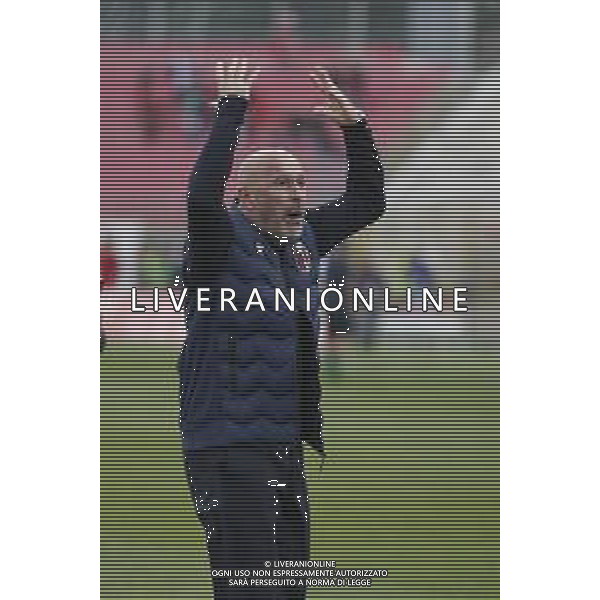Vincenzo Italiano Head Coach of Bologna FC celebrate the victory at the end of AC Monza vs Bologna BFC, 5° Serie A Enilive 2024-25 game at U-Power stadium in Monza (MB), Italy, on September 22, 2024. (Photo by Davide Casentini)/AGENZIA ALDO LIVERANI SAS