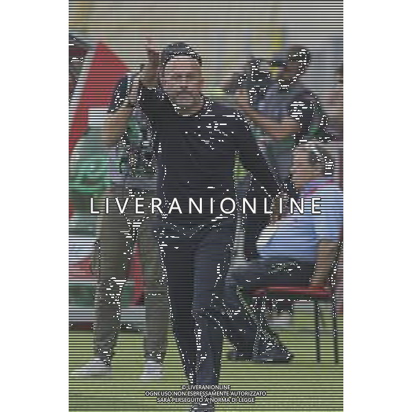 Vincenzo Italiano Head Coach of Bologna FC gestures during AC Monza vs Bologna BFC, 5° Serie A Enilive 2024-25 game at U-Power stadium in Monza (MB), Italy, on September 22, 2024. (Photo by Davide Casentini)/AGENZIA ALDO LIVERANI SAS