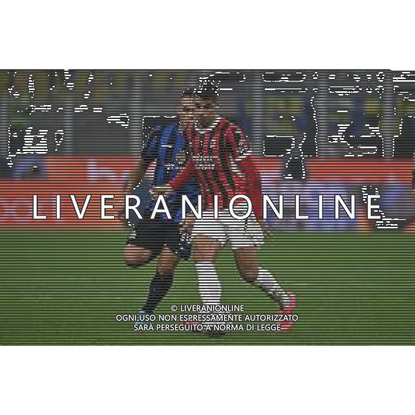 Inter vs Milan nella foto Alvaro Morata (Milan) e dietro Lautaro Martinez (Inter) Milano 22-09-2024 Stadio Giuseppe Meazza - San Siro Campionato Serie A Enilive - 5a giornata foto Roberto Garavaglia/Agenzia Aldo Liverani sas/AGENZIA ALDO LIVERANI SAS