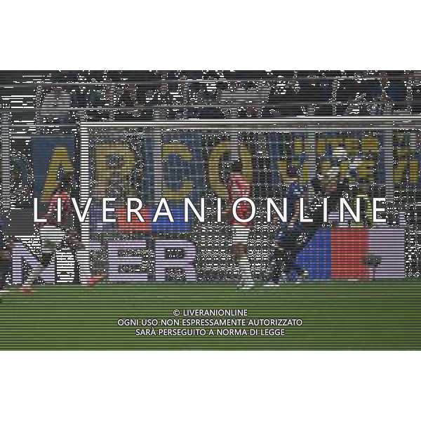 Inter vs Milan nella foto sull\'\'1 a 1 Yann Sommer (Inter) para il colpo di testa ravvicinato di Rafael Leao (Milan) Milano 22-09-2024 Stadio Giuseppe Meazza - San Siro Campionato Serie A Enilive - 5a giornata foto Roberto Garavaglia/Agenzia Aldo Liverani sas/AGENZIA ALDO LIVERANI SAS