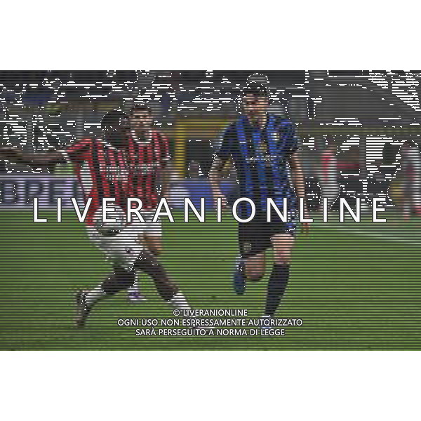 Inter vs Milan nella foto Youssouf Fofana (Milan) e Alessandro Bastoni (Inter) Milano 22-09-2024 Stadio Giuseppe Meazza - San Siro Campionato Serie A Enilive - 5a giornata foto Roberto Garavaglia/Agenzia Aldo Liverani sas/AGENZIA ALDO LIVERANI SAS