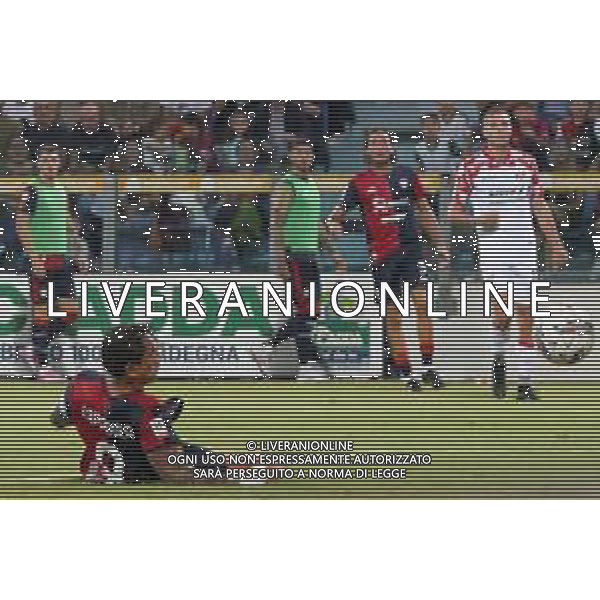 24-9-2024. Cagliari calcio-U.S. Cremonese. Trentaduesimi Coppa Italia 2024/2025, stadio Unipol Domus Cagliari. Foto Salvatore Moi/Agenzia Aldo Liverani s.as. Nella foto: Gol ed esultanza del Cagliari contro Cremonese in casa allo stadio Unipol Domus. Segna:Gianluca Lapadula Cagliari ©MOI SALVATORE/AGENZIA ALDO LIVERANI SAS