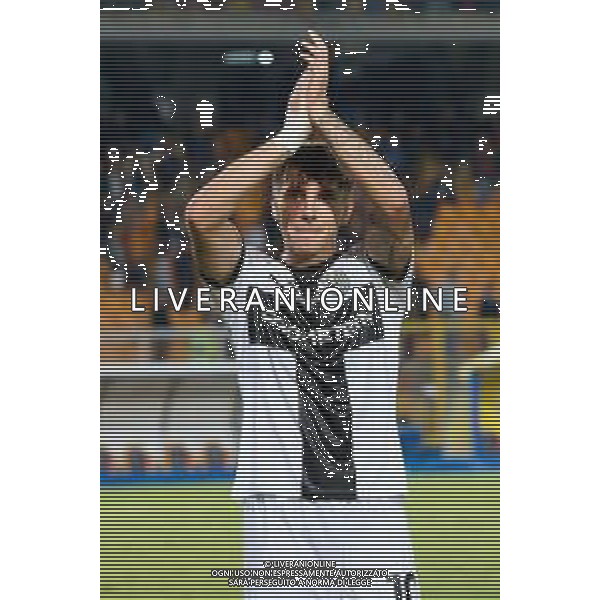 TVEM September 21, 2024 Lecce, Italy - US Lecce vs Parma Calcio 1913 - Italian soccer serie A 2024/25 - Via Del Mare Stadium. In the pic: Adrian Bernabé of Parma applauds fans foto emmanuele matrodonato-ag aldo liverani sas