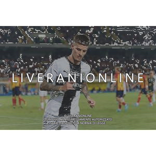 TVEM September 21, 2024 Lecce, Italy - US Lecce vs Parma Calcio 1913 - Italian soccer serie A 2024/25 - Via Del Mare Stadium. In the pic: Dennis Man of Parma foto emmanuele matrodonato-ag aldo liverani sas