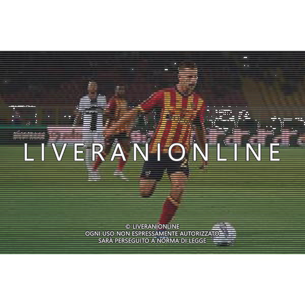TVEM September 21, 2024 Lecce, Italy - US Lecce vs Parma Calcio 1913 - Italian soccer serie A 2024/25 - Via Del Mare Stadium. In the pic: Ylber Ramadani of US Lecce foto emmanuele matrodonato-ag aldo liverani sas