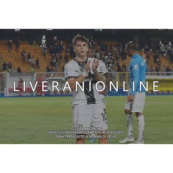 TVEM September 21, 2024 Lecce, Italy - US Lecce vs Parma Calcio 1913 - Italian soccer serie A 2024/25 - Via Del Mare Stadium. In the pic: Adrian Bernabé of Parma applauds fans foto emmanuele matrodonato-ag aldo liverani sas