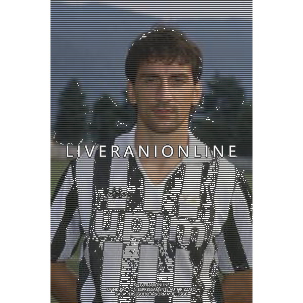 DIAP-RETROSPETTIVA DANIELE FORTUNATO CALCIATORE NELLA FOTO DANIELE FORTUNATO CON LA MAGLIA DELLA JUVENTUS CALCIO AG ALDO LIVERANI SAS 