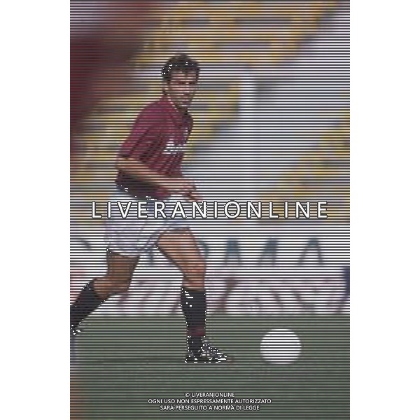 DIAP-RETROSPETTIVA DANIELE FORTUNATO CALCIATORE NELLA FOTO DANIELE FORTUNATO CON LA MAGLIA DEL TORINO CALCIO AG ALDO LIVERANI SAS