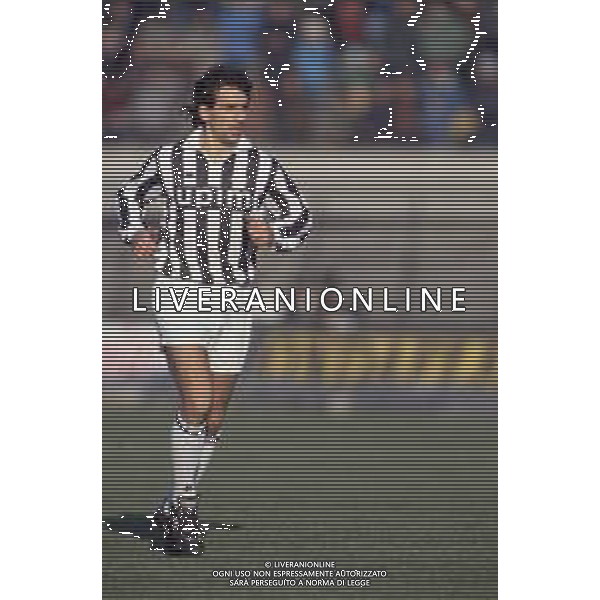 DIAP-RETROSPETTIVA DANIELE FORTUNATO CALCIATORE NELLA FOTO DANIELE FORTUNATO CON LA MAGLIA DELLA JUVENTUS CALCIO AG ALDO LIVERANI SAS 