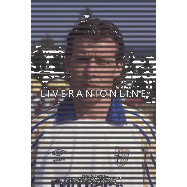 DIAP-RETROSPETTIVA DANIELE ZORATTO CALCIATORE NELLA FOTO DANIELE ZORATTO CON LA MAGLIA DEL PARMA CALCIO AG ALDO LIVERANI SAS