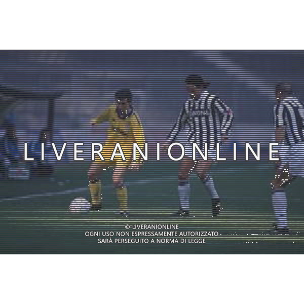 DIAP-RETROSPETTIVA DANIELE ZORATTO CALCIATORE NELLA FOTO DANIELE ZORATTO CON LA MAGLIA DEL PARMA CALCIO AG ALDO LIVERANI SAS