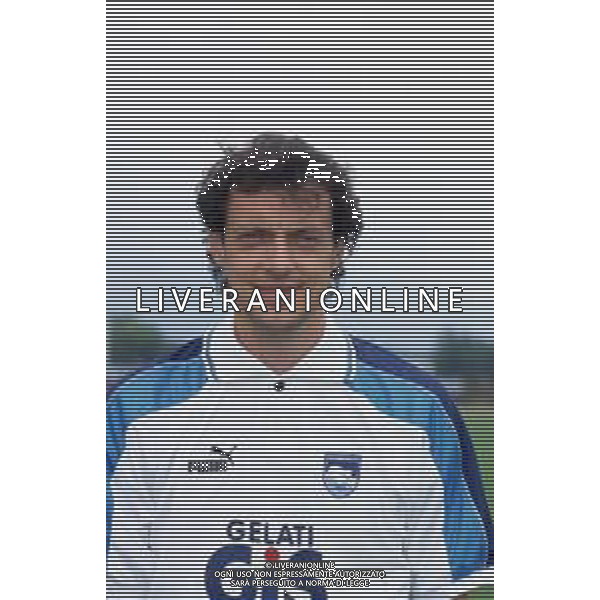 DIAP-RETROSPETTIVA MICHELE ZANUTTA CALCIATORE NELLA FOTO MICHELE ZANUTTA CON DELLA MAGLIA DEL PESCARA CALCIO AG ALDO LIVERANI SAS