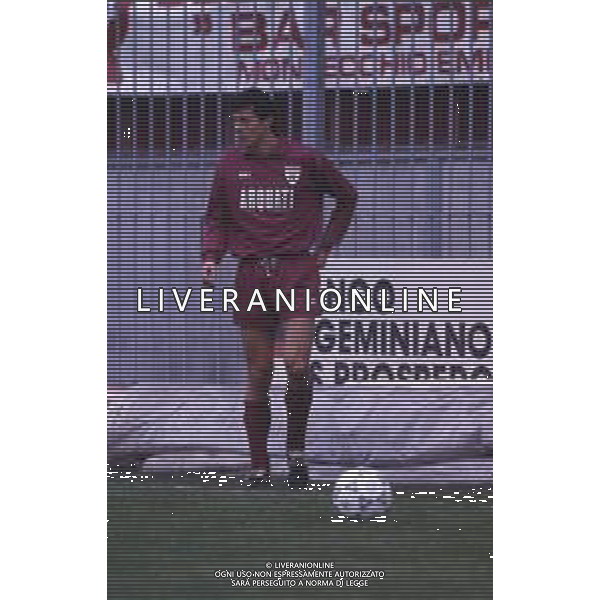 DIAP-RETROSPETTIVA MICHELE ZANUTTA CALCIATORE NELLA FOTO MICHELE ZANUTTA CON LA MAGLIA DELLA REGGIANA CALCIO AG ALDO LIVERANI SAS