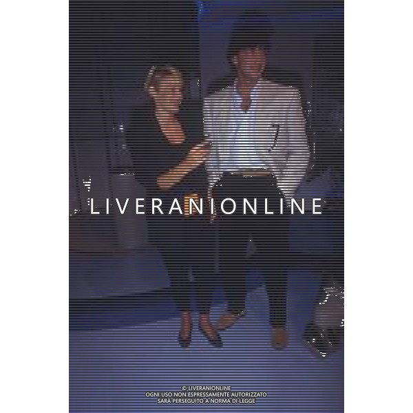 DIAP-RETROSPETTIVA WALTER ZENGA CALCIATORE  NELLA FOTO WALTER ZENGA PRESENTATORE NELLA TRASMISSIONE FORZA ITALIA CON ROBERTA TERMALI AG ALDO LIVERANI SAS