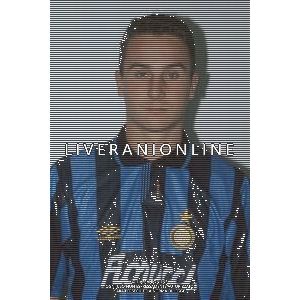 DIAP-RETROSPETTIVA MIRKO TACCOLA CALCIATORE NELLA FOTO MIRKO TACCOLA CON LA MAGLIA DELL\'INTER AG ALDO LIVERANI SAS