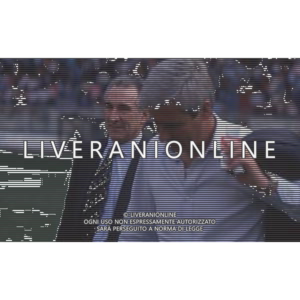 DIAP-RETROSPETTIVA CLAUDIO MASELLI ALLENATORE NELLA FOTO CLAUDIO MASELLI ALLENATORE GENOA CALCIO NELL\'ANNO 1993 E OSVALDO BAGNOLI AG ALDO LIVERANI SAS