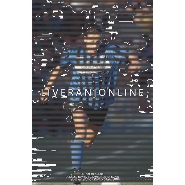 DIAP-RETROSPETTIVA LORENZO SCARAFONI CALCIATORE NELLA FOTO LORENZO SCARAFONI CON LA MAGLIA DEL PISA CALCIO AG ALDO LIVERANI SAS 