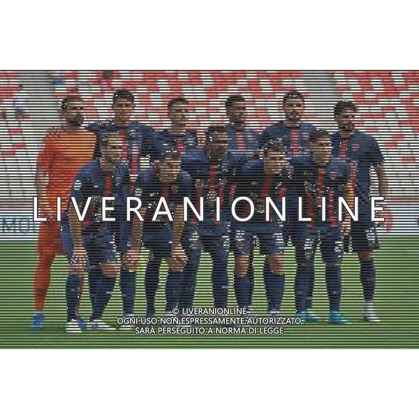 TVEM September 28, 2024 Bari, Italy - SSC Bari vs Cosenza Calcio - Italian soccer serie B 2024/25 - San Nicola Stadium. In the pic: formazione Cosenza Calcio team line up ©Emmanuele Mastrodonato/AGENZIA ALDO LIVERANI SAS