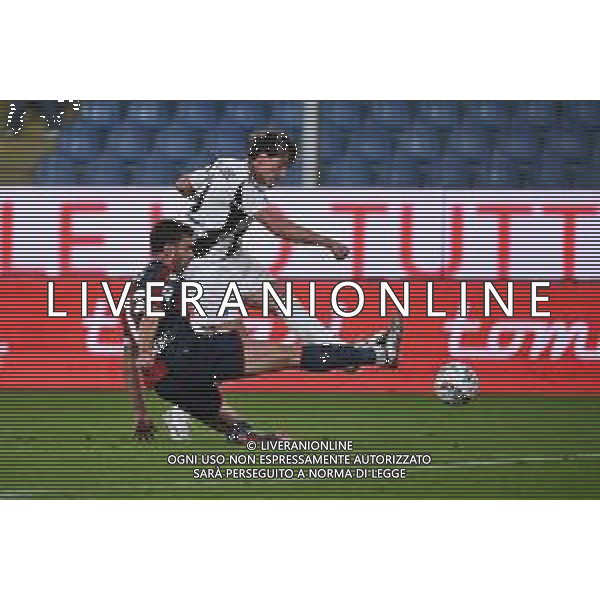 Genoa vs Juventus nella foto Dusan Vlahovic (Juventus) segna il gol del 2 a 0 Genova 28-09-2024 Stadio Luigi Ferraris - Marassi Campionato Serie A Enilive - 6a giornata foto Roberto Garavaglia/Agenzia Aldo Liverani sas/AGENZIA ALDO LIVERANI SAS