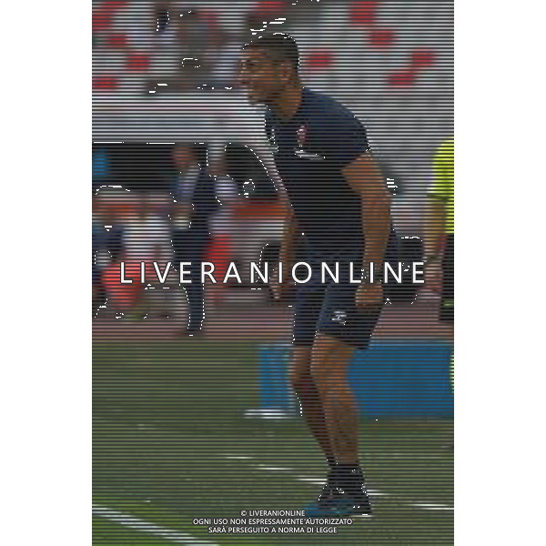 TVEM September 28, 2024 Bari, Italy - SSC Bari vs Cosenza Calcio - Italian soccer serie B 2024/25 - San Nicola Stadium. In the pic: coach Moreno Longo of SSC Bari foto emmanuele mastrodonato-ag aldo liverani sas