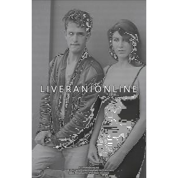 NEG-RETROSPETTIVA RUPERT EVERETT ATTORE NELLA FOTO RUPERT EVERETT CON ANNABEL BROOKS A VENEZIA ANNO 1987 AG ALDO LIVERANI SAS  