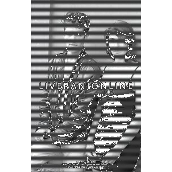 NEG-RETROSPETTIVA RUPERT EVERETT ATTORE NELLA FOTO RUPERT EVERETT CON ANNABEL BROOKS A VENEZIA ANNO 1987 AG ALDO LIVERANI SAS  