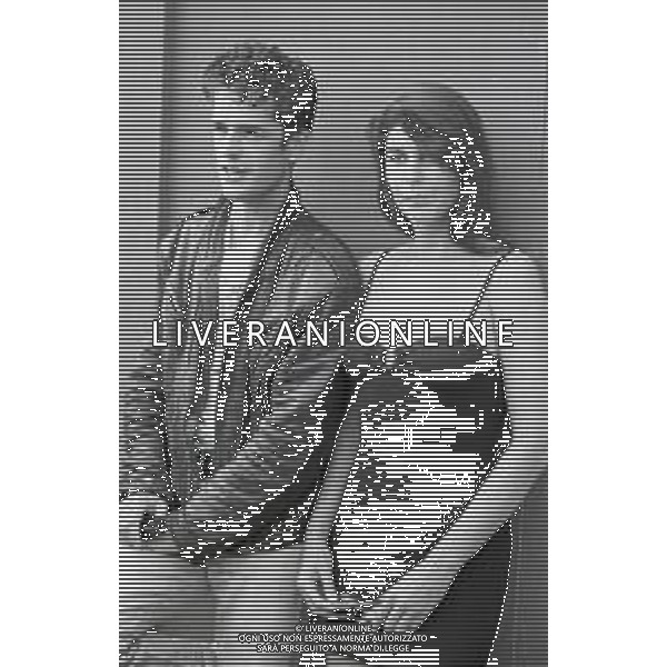 NEG-RETROSPETTIVA RUPERT EVERETT ATTORE NELLA FOTO RUPERT EVERETT CON ANNABEL BROOKS A VENEZIA ANNO 1987 AG ALDO LIVERANI SAS  