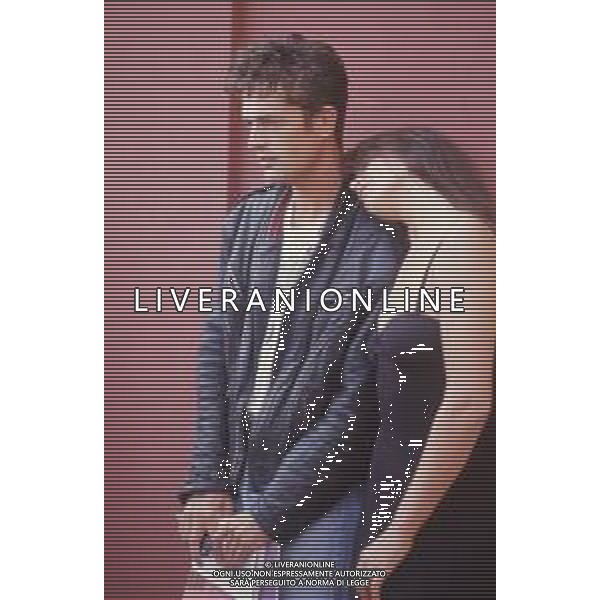 DIAP-RETROSPETTIVA RUPERT EVERETT ATTORE NELLA FOTO RUPERT EVERETT CON ANNABEL BROOKS A VENEZIA ANNO 1987 AG ALDO LIVERANI SAS  