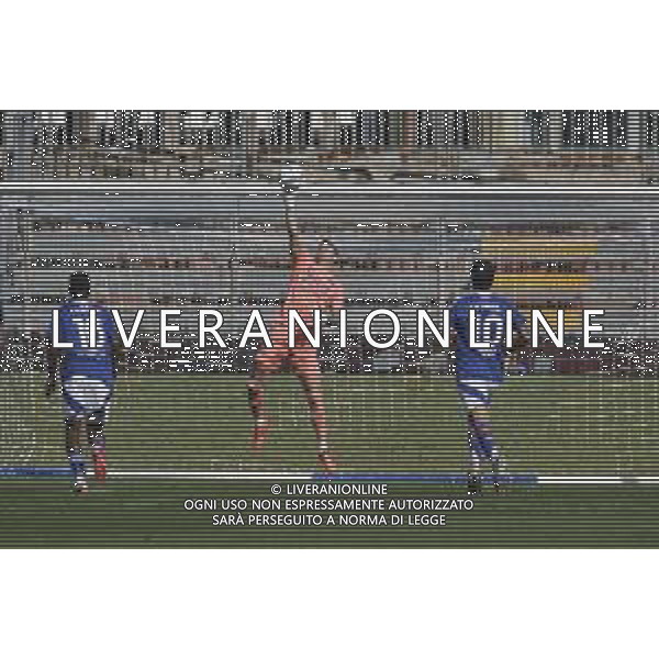 Lorenzo Montipo’ of Hellas Verona FC makes a save during Como 1907 FC vs Hellas Verona FC, 6° Serie A Enilive 2024-25 game at G. Sinigaglia stadium in Como (CO), Italy, on September 29, 2024. (Photo by Davide Casentini)/ AGENZIA ALDO LIVERANI SAS