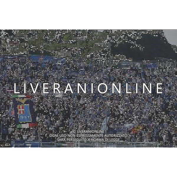 Tifosi - Como fans show their support during Como 1907 FC vs Hellas Verona FC, 6° Serie A Enilive 2024-25 game at G. Sinigaglia stadium in Como (CO), Italy, on September 29, 2024. (Photo by Davide Casentini)/AGENZIA ALDO LIVERANI SAS