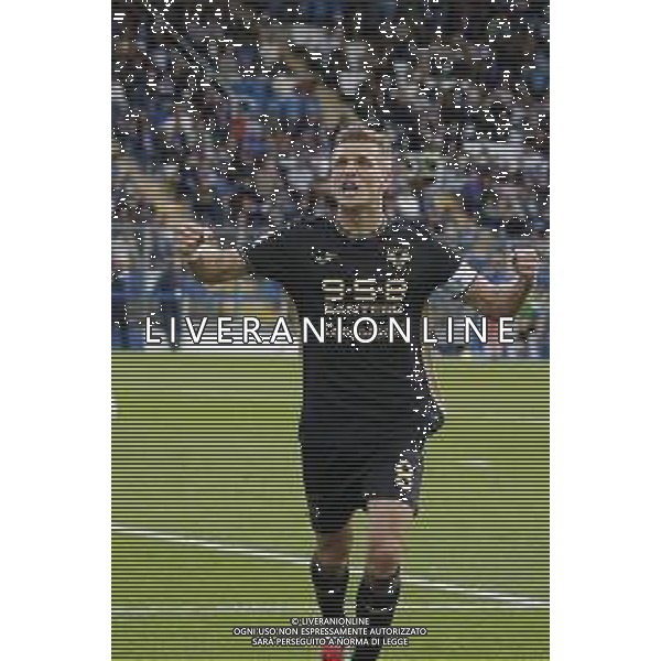 Darko Lazovic of Hellas Verona FC celebrates after scoring penalty during Como 1907 FC vs Hellas Verona FC, 6° Serie A Enilive 2024-25 game at G. Sinigaglia stadium in Como (CO), Italy, on September 29, 2024. (Photo by Davide Casentini)/AGENZIA ALDO LIVERANI SAS