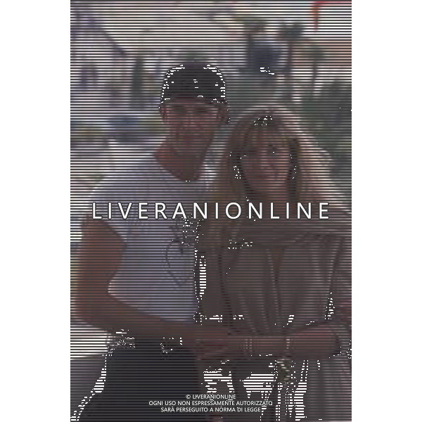 DIAP-RETROSPETTIVA RUPERT EVERETT ATTORE NELLA FOTO RUPERT EVERETT E NATASHA RICHARDSON A CANNES NELL\'ANNO 1990 AG ALDO LIVERANI SAS
