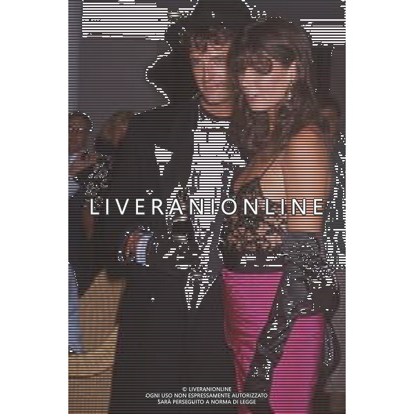 DIAP-RETROSPETTIVA RUPERT EVERETT ATTORE NELLA FOTO RUPERT EVERETT CON ANNBEL BROOKS A VENEZIA NELL\'ANNO 1987 AG ALDO LIVERANI SAS