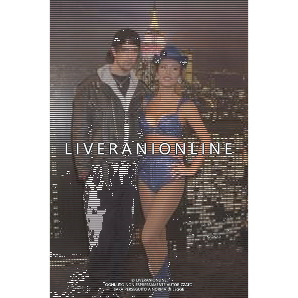 DIAP-RETROSPETTIVA RUPERT EVERETT ATTORE NELLA FOTO RUPERT EVERETT CON FRANCESCA OSPITE DELLA TRASMISSIONE TELEVISIVA “DRIVE IN“ NELL\'ANNO 1988 A COLOGNO MONZESE AG ALDO LIVERANI SAS