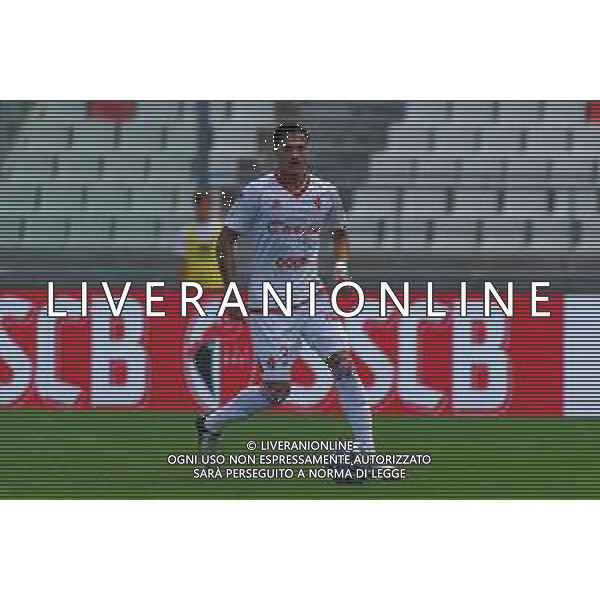 TVEM September 28, 2024 Bari, Italy - SSC Bari vs Cosenza Calcio - Italian soccer serie B 2024/25 - San Nicola Stadium. In the pic: Valerio Mantovani of SSC Bari ©Emmanuele Mastrodonato /AGENZIA ALDO LIVERANI SAS