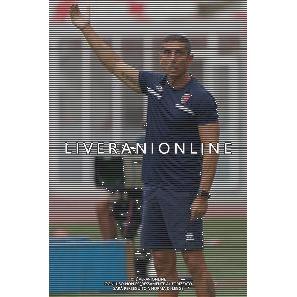 TVEM September 28, 2024 Bari, Italy - SSC Bari vs Cosenza Calcio - Italian soccer serie B 2024/25 - San Nicola Stadium. In the pic: coach Moreno Longo of SSC Bari ©Emmanuele Mastrodonato /AGENZIA ALDO LIVERANI SAS