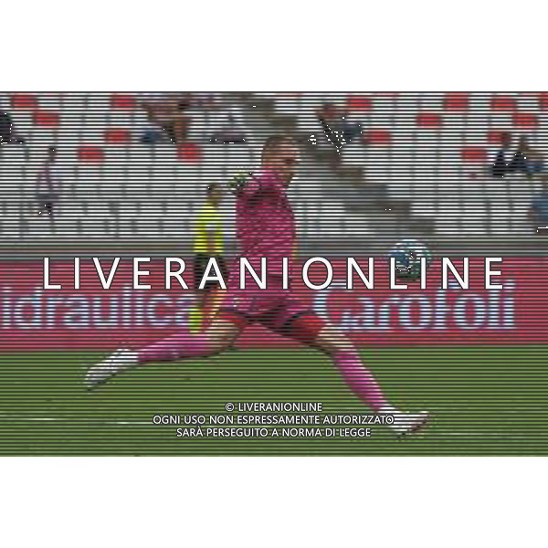 TVEM September 28, 2024 Bari, Italy - SSC Bari vs Cosenza Calcio - Italian soccer serie B 2024/25 - San Nicola Stadium. In the pic: Boris Radunovic of SSC Bari ©Emmanuele Mastrodonato /AGENZIA ALDO LIVERANI SAS